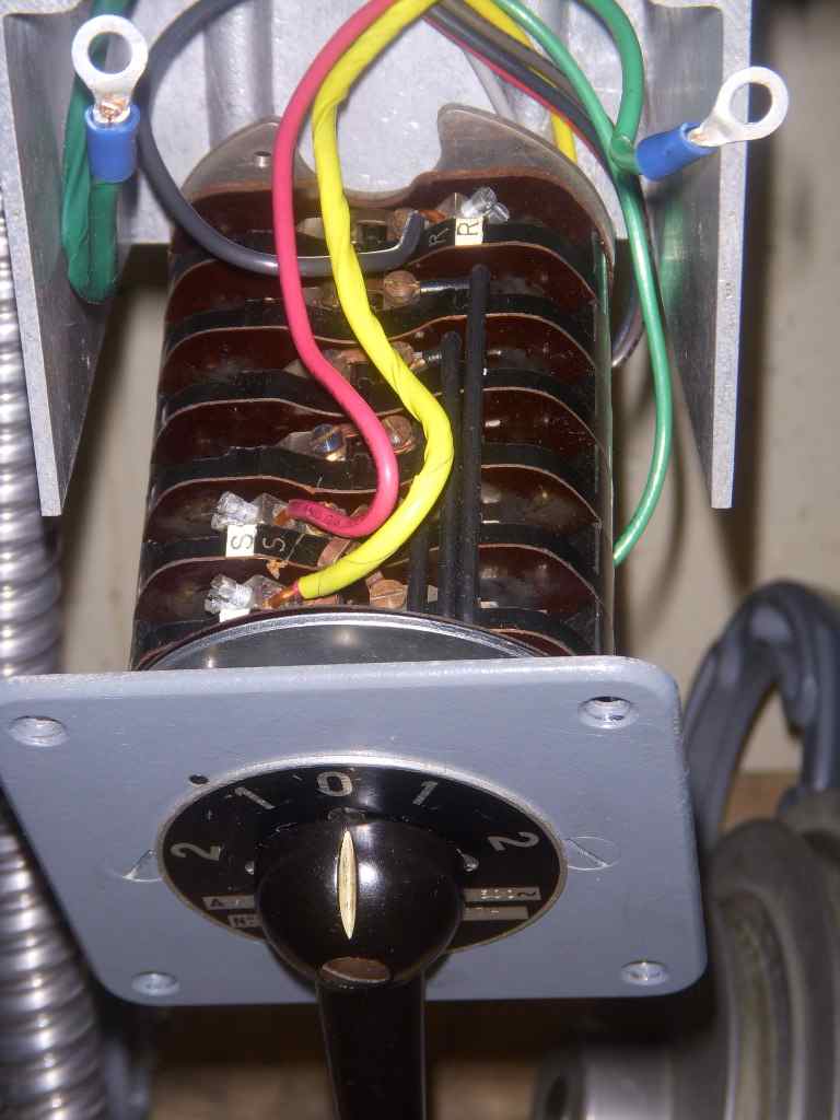 220V, 3~, 2-speed motor wiring leads. Correct order?