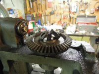 15 Nut and thick washer removed from top bevel gear  (Large).jpg