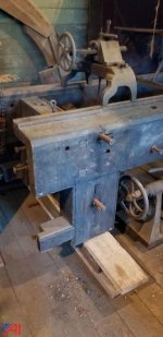 early lathe 532.jpg